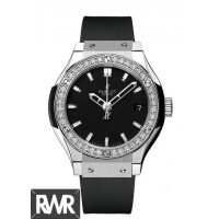 Hublot Classic Fusion Diamants de titane 581.NX.1170.RX.1104